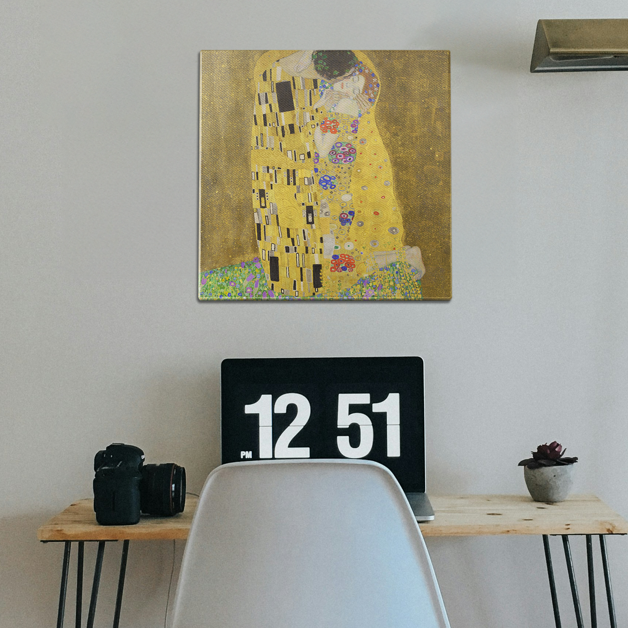 The Kiss Wall Art